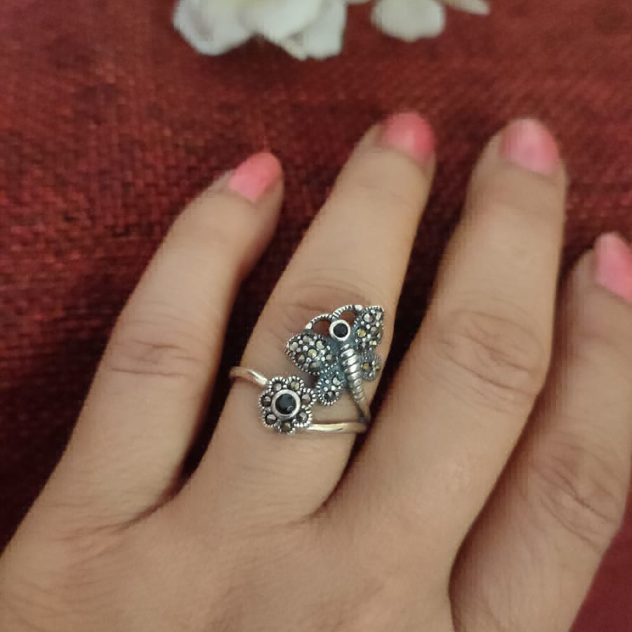 swiss marcasite butterfly with flower 925 silver ring